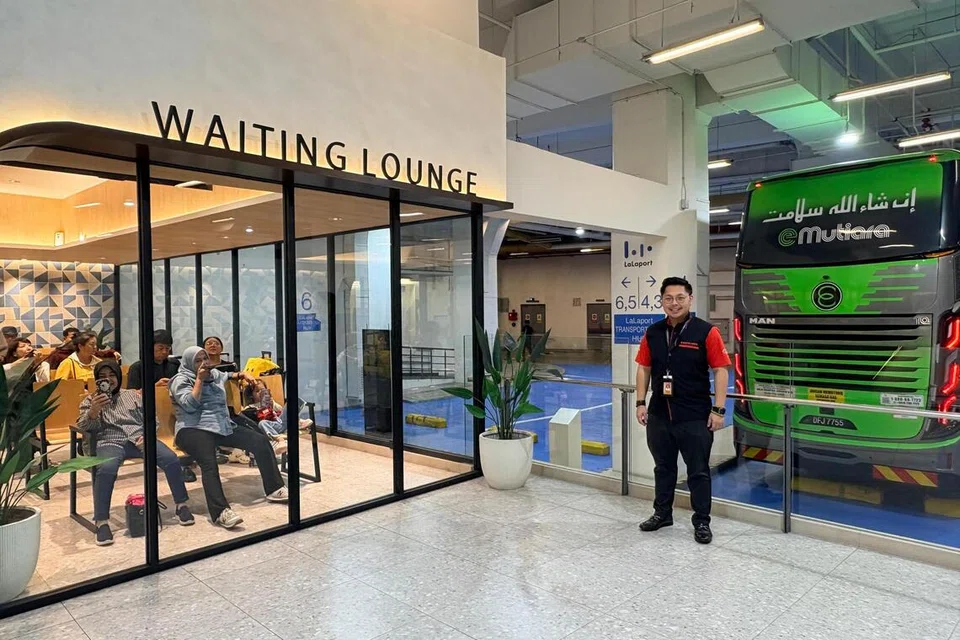 bas ekspres singapura KL