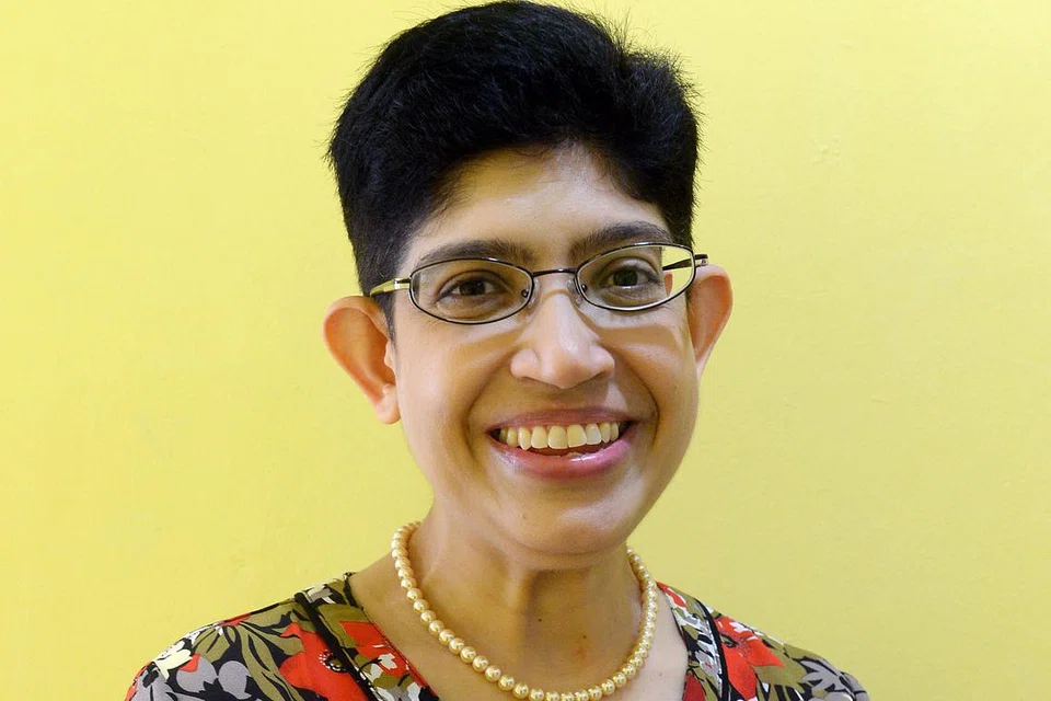 DR FATIMAH LATEEF: Menekankan pentingnya aspek keselamatan di bazar Hari Raya. - Foto fail 