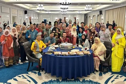 Pertandingan Menulis Puisi dan Cerpen bertema Puteri Gunung Ledang menerima penyertaan daripada 124 peserta bagi kategori puisi dan 48 peserta bagi kategori cerpen.