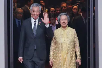 PENGIKTIRAFAN DIRAJA: Encik Lee akan menerima anugerah Darjah Kerabat Laila Utama dan Cik Ho Ching pula bakal menerima anugerah Darjah Paduka Seri Laila Jasa - Kelas Pertama daripada Sultan Hassanal Bolkiah. - Foto MCI