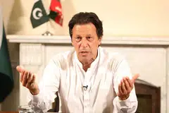 MAHU PULIHKAN HUBUNGAN: Perdana Menteri India, Encik Narendra Modi, menelefon Encik Imran Khan (gambar atas) kelmarin untuk mengucapkan tahniah kepada beliau di atas kemenangan partinya dalam pilihan raya umum Pakistan. - Foto AFP