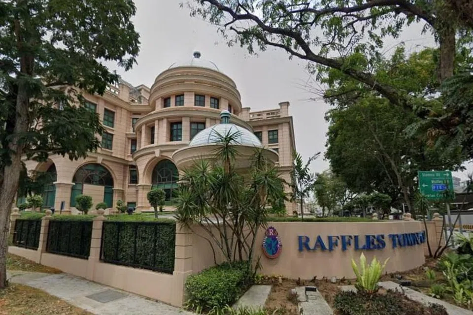 BAGI PENUHI PERMINTAAN PERUMAHAN: Penguasa Tanah Singapura (SLA) dan Penguasa Pembangunan Semula Bandar (URA) berkata pembangunan semula tapak Raffles Town Club berhampiran stesen MRT Stevens itu akan menyokong permintaan perumahan pada masa hadapan.