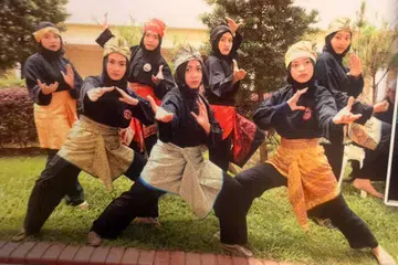silat tradisional, persembahan perkahwinan, tradisi keluarga