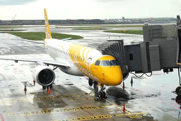 Embraer E190-E2 pertama daripada sembilan pesawat yang dihantar ke Scoot memulakan penerbangan ke Thailand pada 7 Mei.