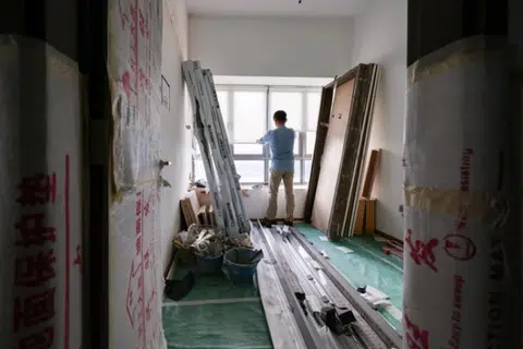Sebahagian besar kerugian yang dialami pengguna melibatkan industri ubah elok rumah. Masalah berlaku apabila kontraktor tidak dapat dihubungi semasa proses ubah elok dijalankan.