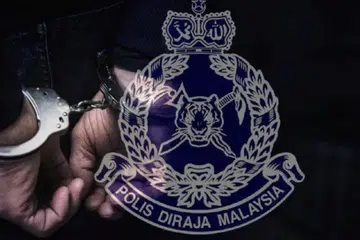 Seorang anggota polis berpangkat lans koperal ditahan bersama pelbagai jenis dadah bernilai RM8,600 ($2,468) di Terengganu.