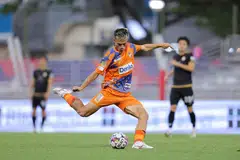 Gol jaringan Ryhan Stewart membantu pasukannya, Albirex Niigata, seri 1-1 dengan Geylang International pada 9 Februari.
