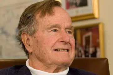 George HW Bush, presiden Amerika ke-41, meninggal dunia pada usia 94 tahun