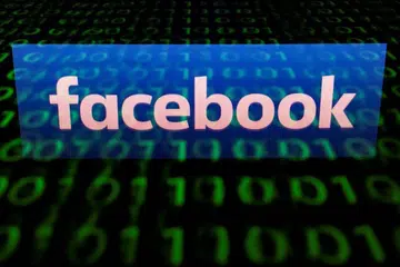 Ketua eksekutif Facebook, Encik Mark Zuckerberg menyifatkan penggodaman itu 'isu keselamatan amat serius'. - Foto AFP 