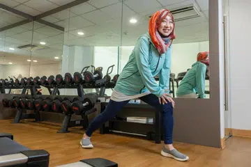 Sejak menyertai program Saham Kesihatan, Cik Norma Yaacob, 57 tahun, dapat menguruskan tekanan darah tinggi  beliau dengan bersenam dan mengambil diet sihat. 