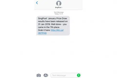 MESEJ PALSU: SingPost beri amaran kepada orang ramai tentang mesej 'cabutan bertuah' palsu.