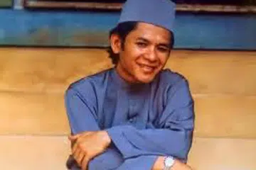 Datuk Sudirman Haji Arshad berkongsi misi dan visi menghibur yang seiring jalan dengan Noor Kumalasari, sama-sama kerja keras dan ingin buat sebaik mungkin dalam kerja seni.