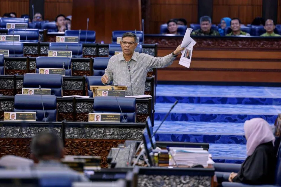 Menteri Dalam Negeri Malaysia, Datuk Seri Saifuddin Nasution Ismail.