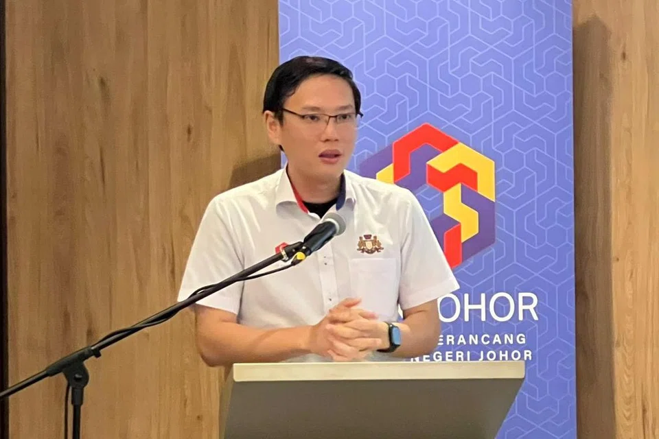 Pengerusi Jawatankuasa Pelaburan, Perdagangan dan Hal Ehwal Pengguna Johor, Encik Lee Ting Han.