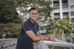 MAHU JADI PEGUAM: Encik Nabil Saeed kini mahasiswa undang-undang di sebuah universiti. Beliau tidak membenarkan perkara masa lalu menghalang impiannya untuk menjadi seorang peguam.