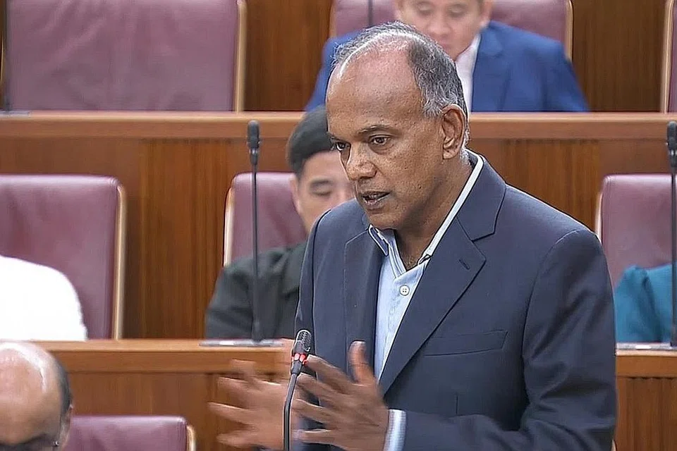 K. SHANMUGAM: Membentangkan bacaan kedua Rang Undang-Undang Perlindungan Daripada Kepalsuan dan Manipulasi Dalam Talian di Parlimen semalam. - Foto-Foto GOV.SG