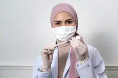 Vaksin seharusnya diberikan kepada anggota masyarakat sebagai langkah bagi mengelak influenza dan selesema.