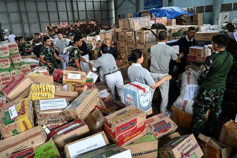 sumatera, banjir, bencara, tolak bantuan, indonesia