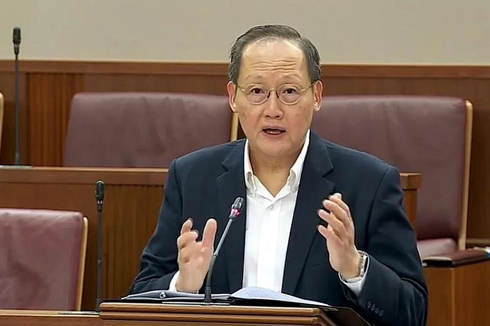 - Menteri Tenaga Manusia merangkap Menteri Kedua Perdagangan dan Perusahaan, Dr Tan See Leng.