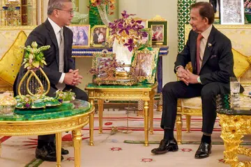 Edwin Tong, Sultan Brunei, Sultan Hassanal Bolkiah