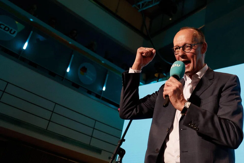 Blok Kesatuan Demokratik Kristian dan Kesatuan Sosial Kristian (CDU/CSU) meraih kemenangan besar dalam pilihan raya Jerman selepas semua kawasan selesai mengira undi, sekali gus membuka laluan kepada, Encik Friedrich Merz, untuk menjadi canselor baru Jerman.