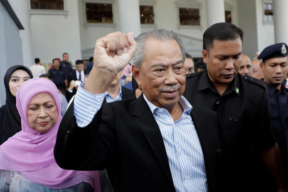 TUDUHAN RASUAH: Mantan perdana menteri Malaysia, Tan Sri Muhyiddin Yassin dihadapkan ke mahkamah di Kuala Lumpur atas tuduhan rasuah.