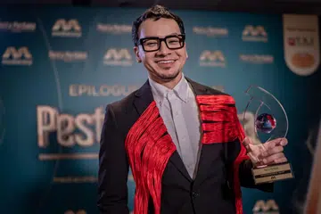 ENGGAN MUDAH PUAS HATI: Norman Ishak akur rasa takut sebelum masuk set pasti dirasakannya kerana enggan dibuai rasa terlalu yakin lakonan perkara biasa sahaja dan menjadi rutin.