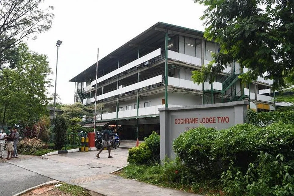 Cochrane Lodge 2 di Admiralty Road West antara empat dormitori yang menyertai dalam inisiatif SG Clean Day yang diperluaskan. 