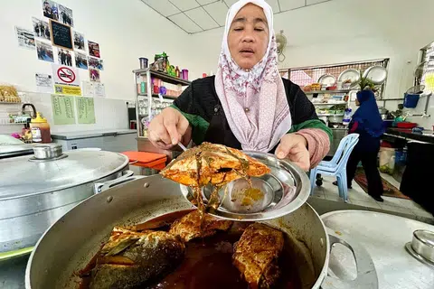 asam pedas