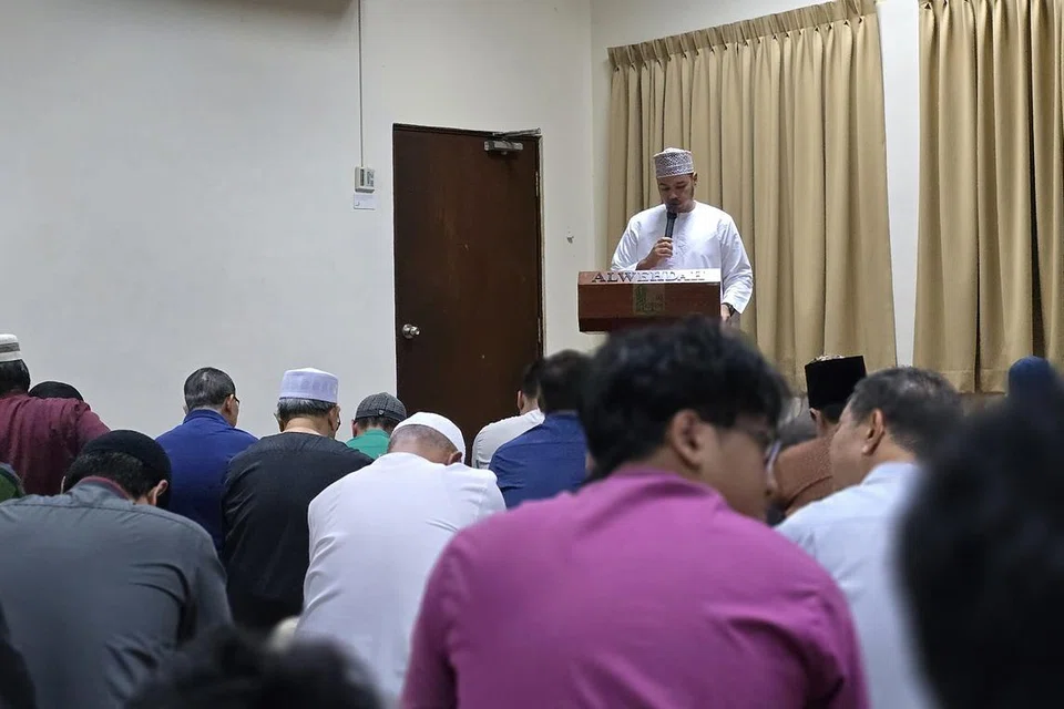 Tazkirah sebelum memulakan solat tarawih yang diadakan sepanjang Ramadan. 