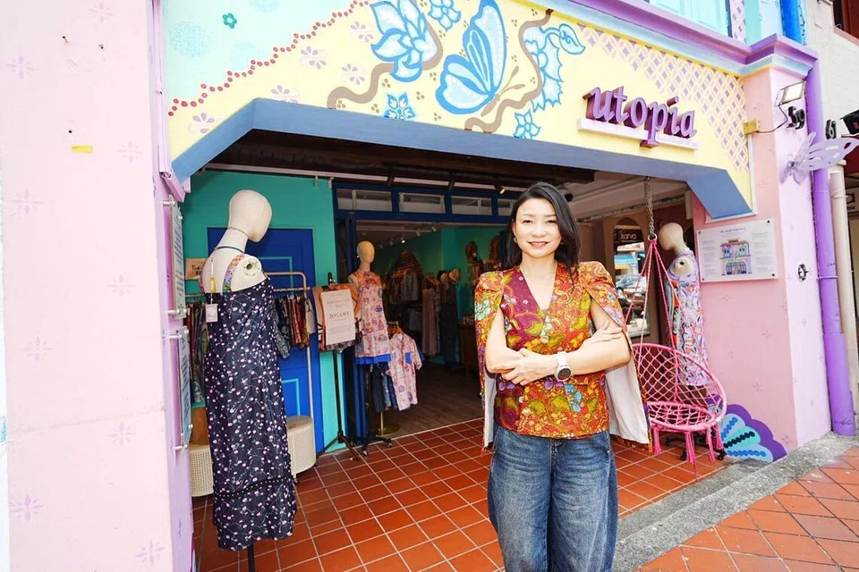 Sherry See, Utopia, batik mural, 59 arab st