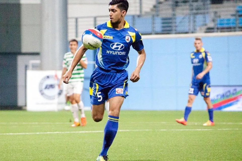 Allahyarham Shariff dinobat Pemain Muda Terbaik Liga-S 2007 dan pernah diundang menyertai skuad nasional pada 2013. - Foto SHARIFF ALLAPITCHAY/FACEBOOK 