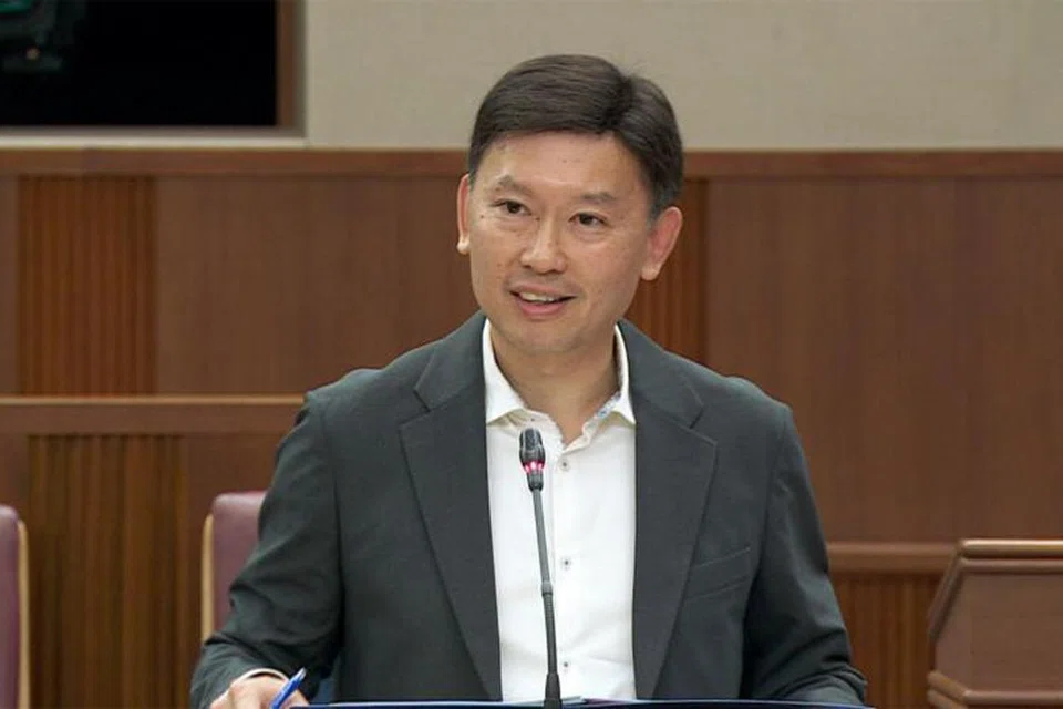 BERUCAP DI PARLIMEN: Encik Chee Hong Tat berkata penggalakan pelaburan telah menjadi asas pertumbuhan ekonomi Singapura selama ini.