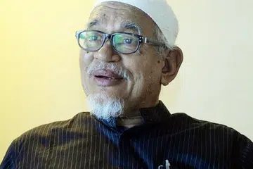 DI AMBANG PERPECAHAN: Presiden PAS, Datuk Seri Abdul Hadi Awang berkata, PAS sendiri tidak pasti apa yang akan berlaku kepada pihak pakatan pembangkang jika parti sekutu itu berpecah. - Foto BERITA HARIAN