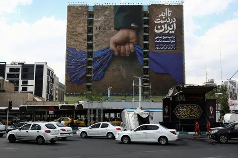 rundingan, Amerika Syarikat, Iran, Donald Trump, Selat Hormuz, krisis minyak dunia, gencatan senjata Iran, program nuklear Iran, Islamabad talks, berita dunia.