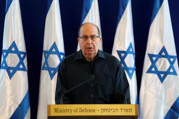 Mantan Menteri Pertahanan Israel, Encik Moshe Taalon, menuduh Israel melakukan jenayah perang dan penghapusan etnik di Jaluran Gaza.
