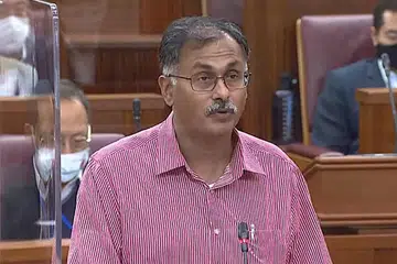 ENCIK MURALI PILLAI: Saran bantu perniagaan keusahawanan yang mempunyai projek kemampanan tanpa pembiayaan kredit karbon. 