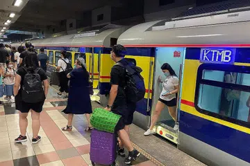Kereta api JB-Woodlands beroperasi semula