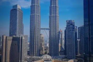 Malaysia berada pada kedudukan lebih baik dalam pengukuhan ekonomi menurut Penarafan Daya Saing Dunia (WCR) Institut Pembangunan Pengurusan (IMD) 2025.