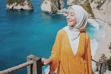 DEDAHKAN STATUS TERKINI: Mira Filzah berkata beliau dan keluarga sebelah lelaki sudah bertemu antara satu sama lain. - Foto INSTAGRAM MIRA FILZAH