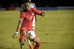 SELAMAT BERSARA: Shahril Ishak dalam penampilan terakhirnya untuk Singapura pada 12 November 2018. - Foto fail