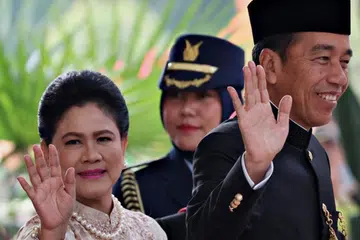 Encik Joko ‘Jokowi’ Widodo memohon maaf bagi sebarang kekurangan sepanjang perkhidmatannya sebagai Presiden Indonesia, sementara isterinya, Cik Iriana Jokowi, mengucapkan terima kasih kepada semua pihak yang menyokong mereka selama ini.