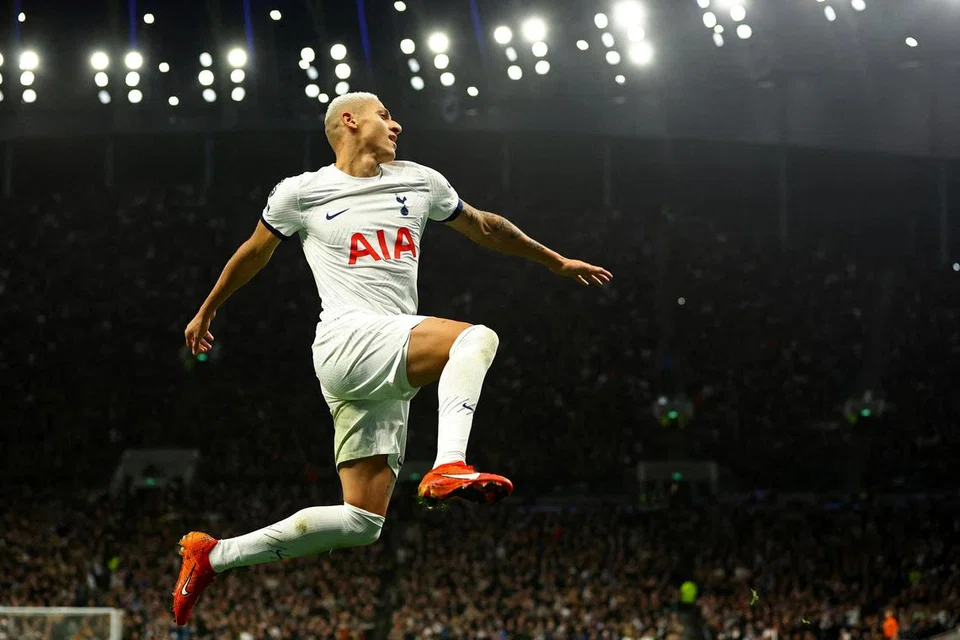 BERSORAK GEMBIRA: Tonggak penyerang Tottenham Hotspur, Richarlison, meraikan gol keduanya dalam perlawanan menentang Newcastle United pada 11 Disember, yang menyaksikan Spurs menang 4-1.