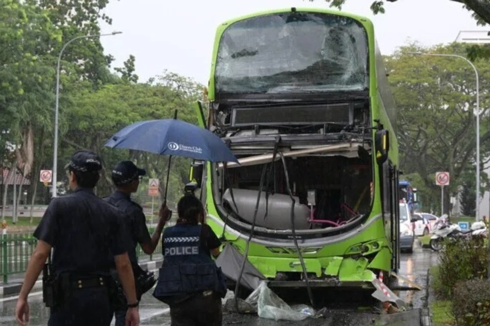 nahas bas, jurong west avenue 1