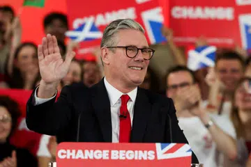 Encik Keir Starmer berikrar membawa perubahan kepada Britain sebagai Perdana Menteri seterusnya selepas parti Buruh pimpinannya mencapai kemenangan besar pada pilihan raya umum kali ini.