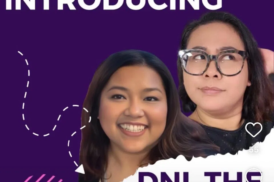 DNL The Podcast adalah antara segelintir saluran podcast anak Melayu yang dikendalikan wanita, Liena J (kiri) dan Aziana Arif.