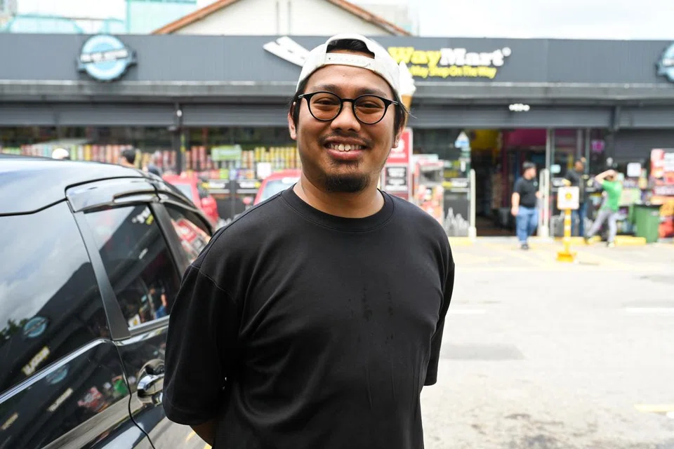 Encik Muhammad Yussof Sutaman berkata beliau tidak bimbang masuk Johor pada 1 Oktober memandangkan penguatkuasaan sistem Permit Masuk Kenderaan (VEP) akan dikuatkuasakan secara berperingkat dan tiada denda akan diberi buat masa ini.