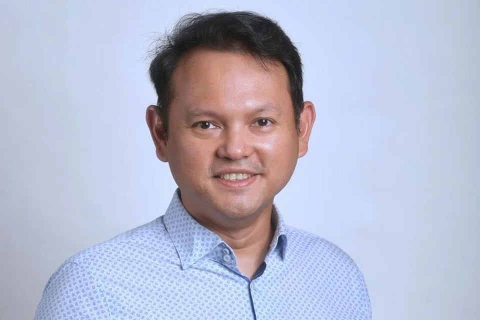 Menteri Negara Kanan (Pertahanan merangkap Tenaga Manusia), Encik Zaqy Mohamad 