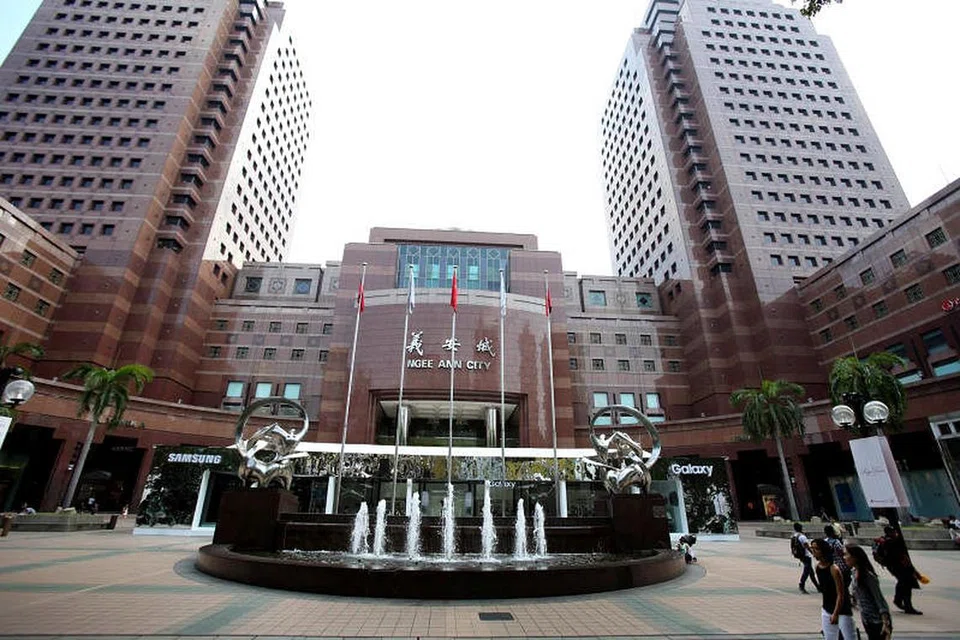 Bangunan Ngee Ann City yang terletak di Orchard Road. FOTO: LIANHE ZAOBAO
