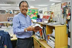 warga emas, aktif, Sies Senan, guru, Sekolah Menengah Juying, penuaan aktif